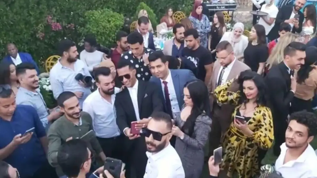 بعد ساعات من زفافه.. إلقاء القبض على زوج شقيقة محمد رمضان