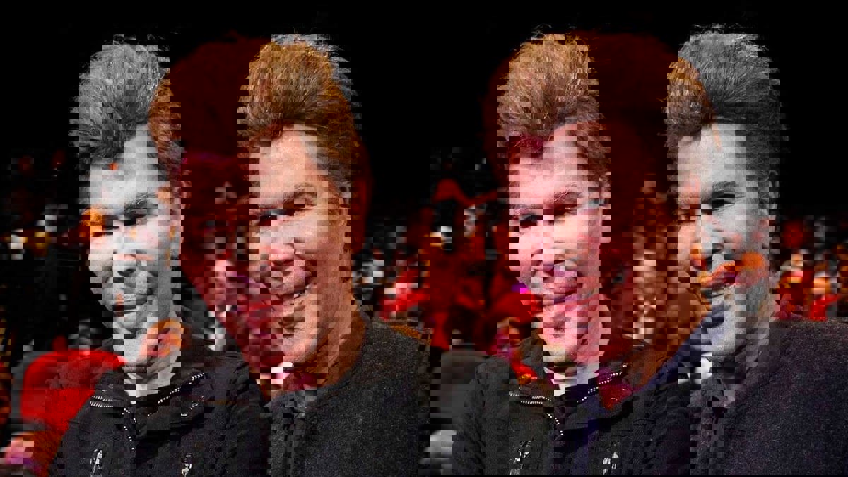 بعد أيام على رحيل شقيقه التوأم.. وفاة مقدم البرامج الفرنسي إيغور بوغدانوف