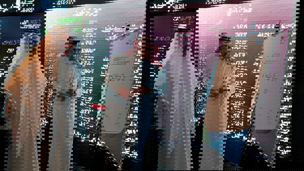 البورصة السعودية تنتعش.. وأرباح أرامكو تهبط في الربع الأول من 2020