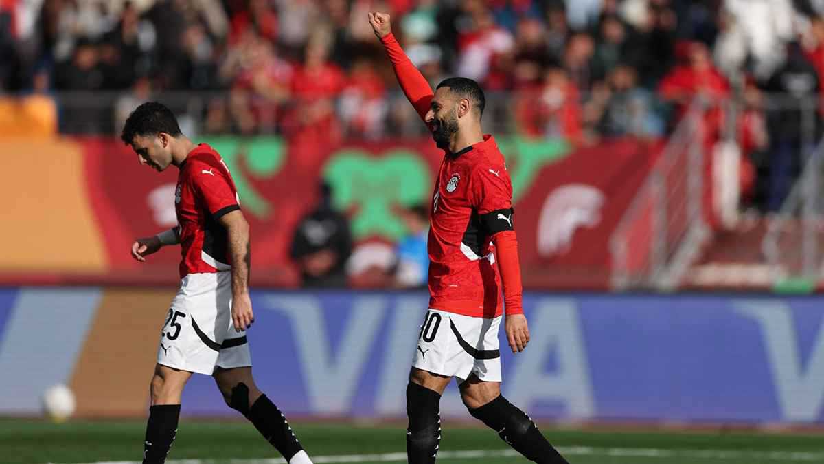 أرقام ضخمة.. بكم يتبرع محمد صلاح لأبناء قريته في مصر؟