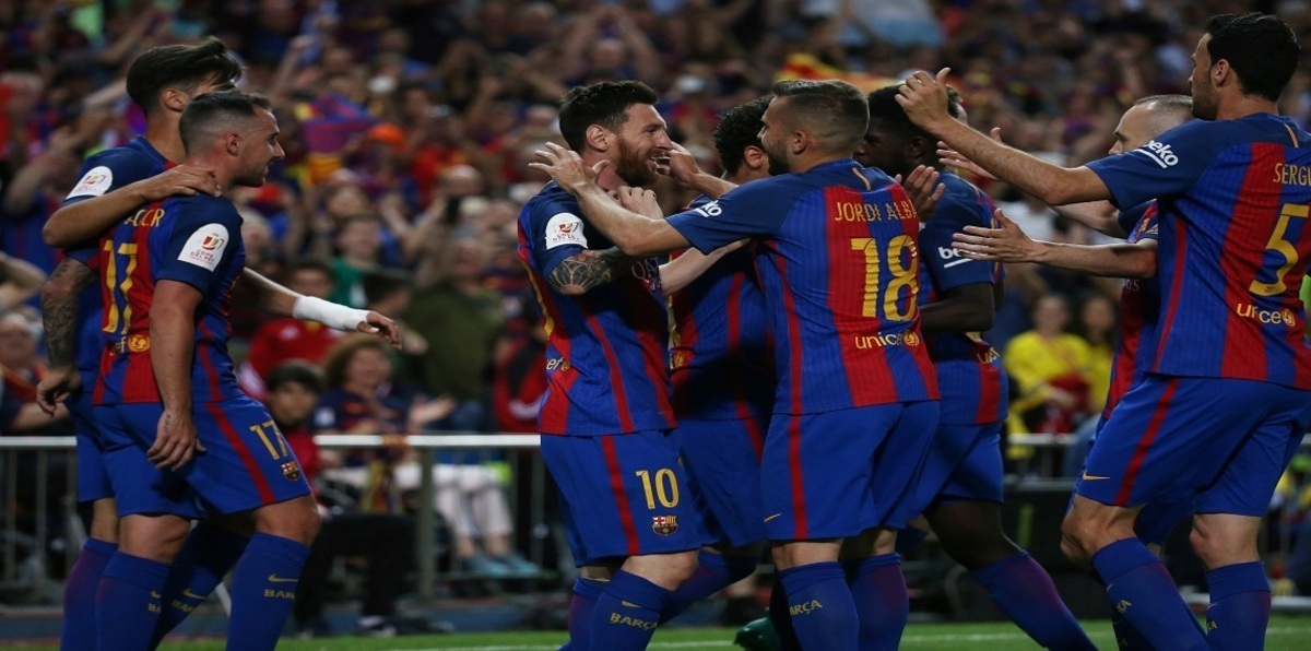 برشلونة يقسو على ألافيس بثلاثية ويتوج بلقب كأس ملك إسبانيا
