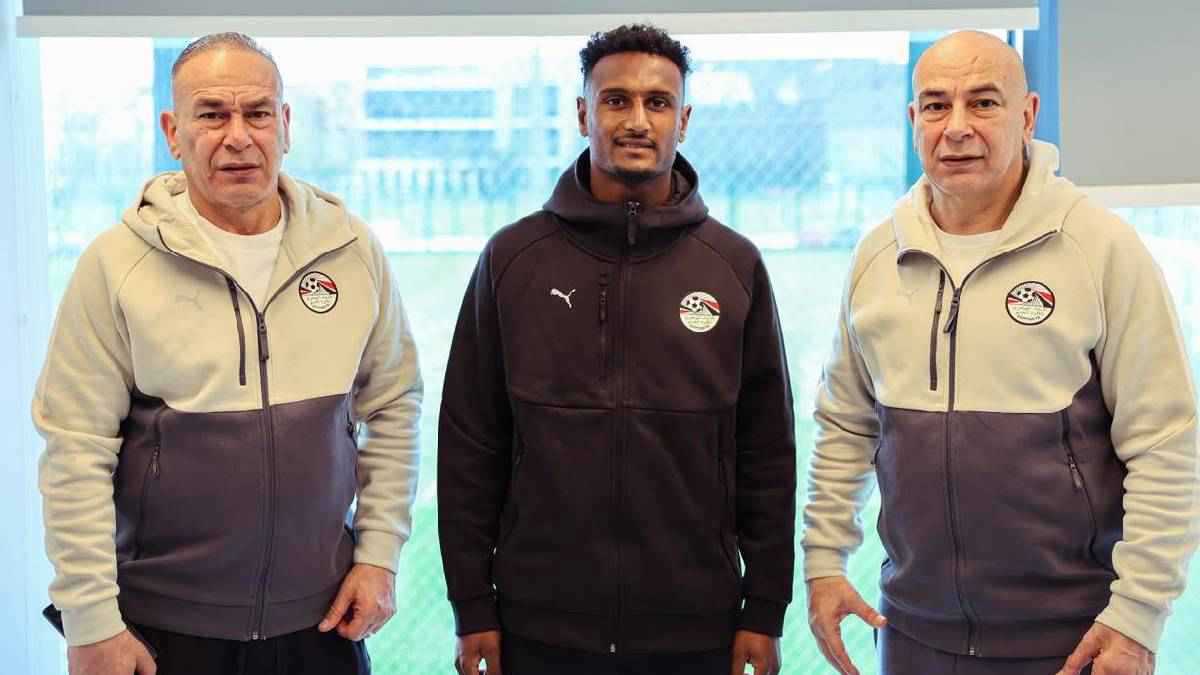 رفقة العميد.. أول ظهور لهيثم حسن في منتخب مصر (صور) 