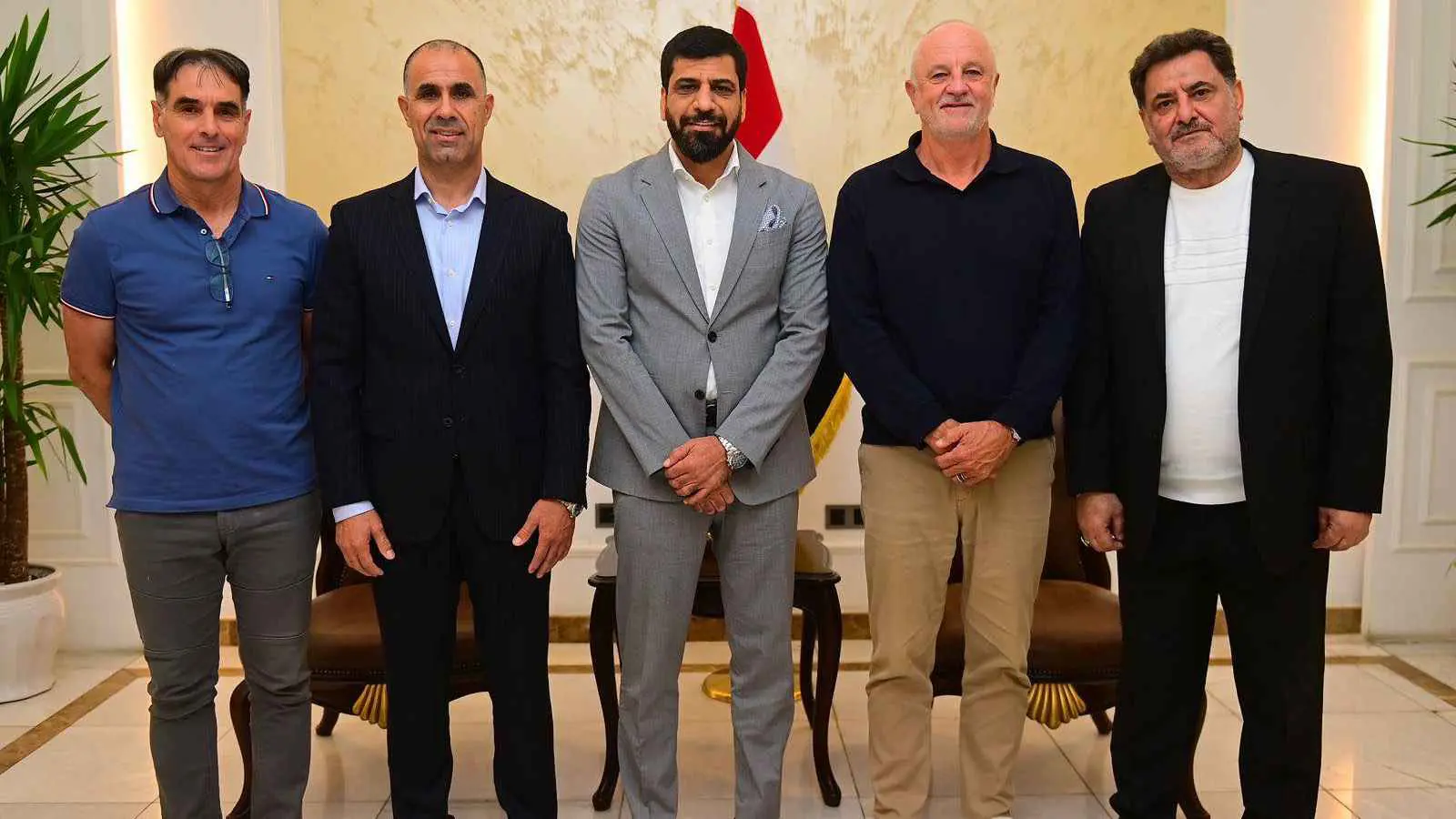 غراهام أرنولد يتّخذ أول قرار بعد تعيينه رسميا مدربا لمنتخب العراق