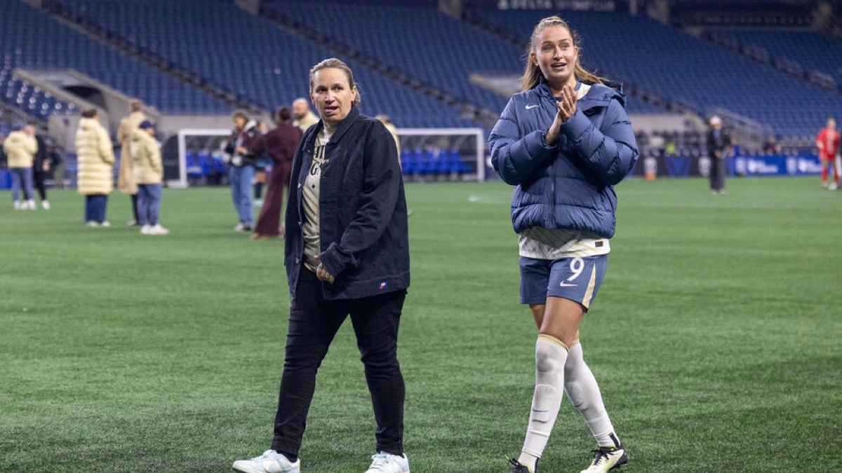 الذكاء الاصطناعي "ينقذ" مدربة في الدوري الأمريكي