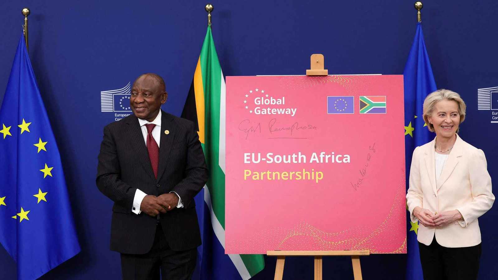 الساحل الإفريقي ينتفض.. كونفدرالية جديدة تطرد الغرب وتشكل جيشا موحدا