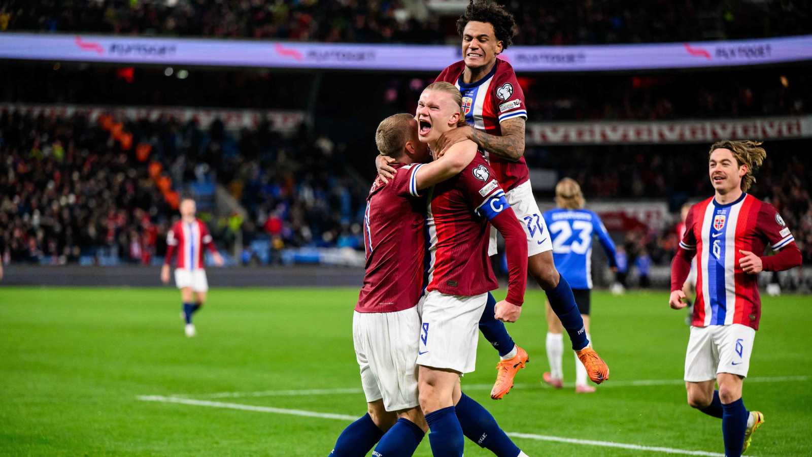 هدية غريبة من هالاند بعد اقتراب تأهل النرويج إلى المونديال (صورة)