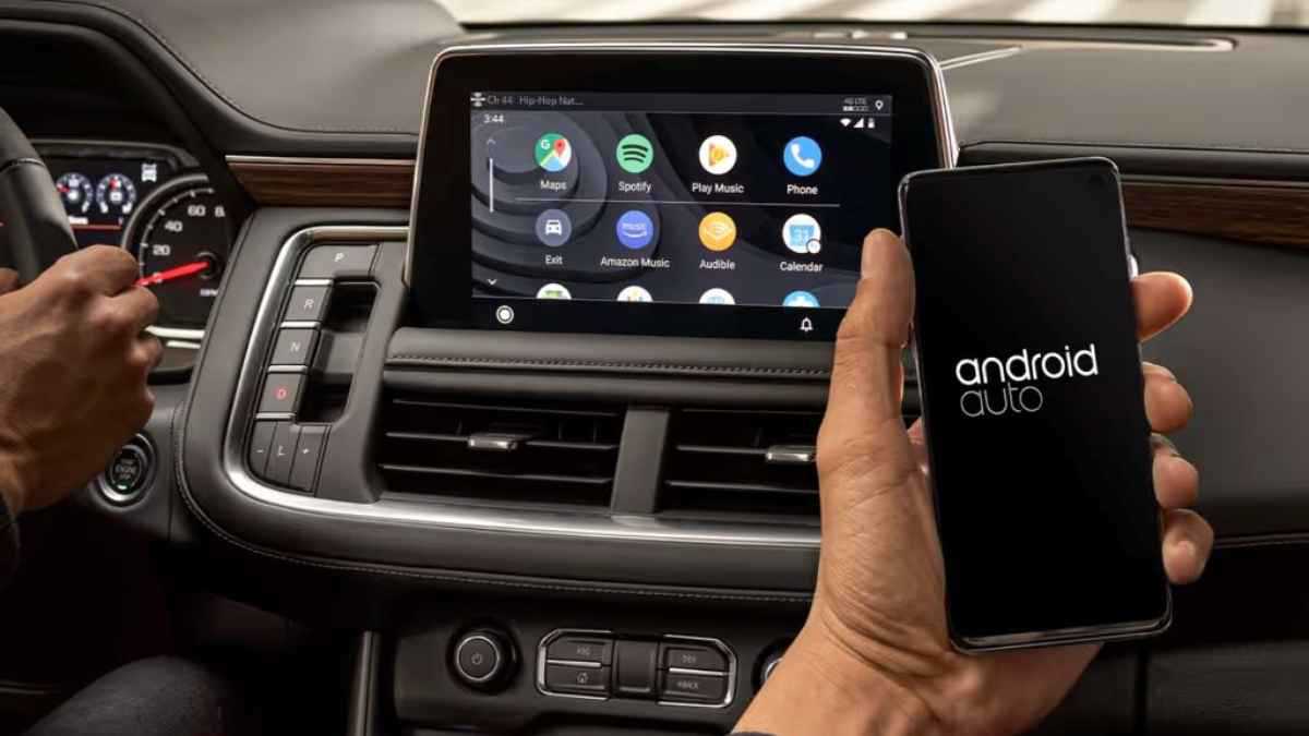 ميزات ذكية من "غوغل" تجعل قيادة السيارة أكثر أمانًا مع أندرويد أوتو