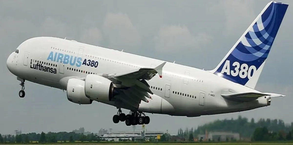 تنامي الشكوك حول صفقة بيع طائرات إيرباص A380 لإيران