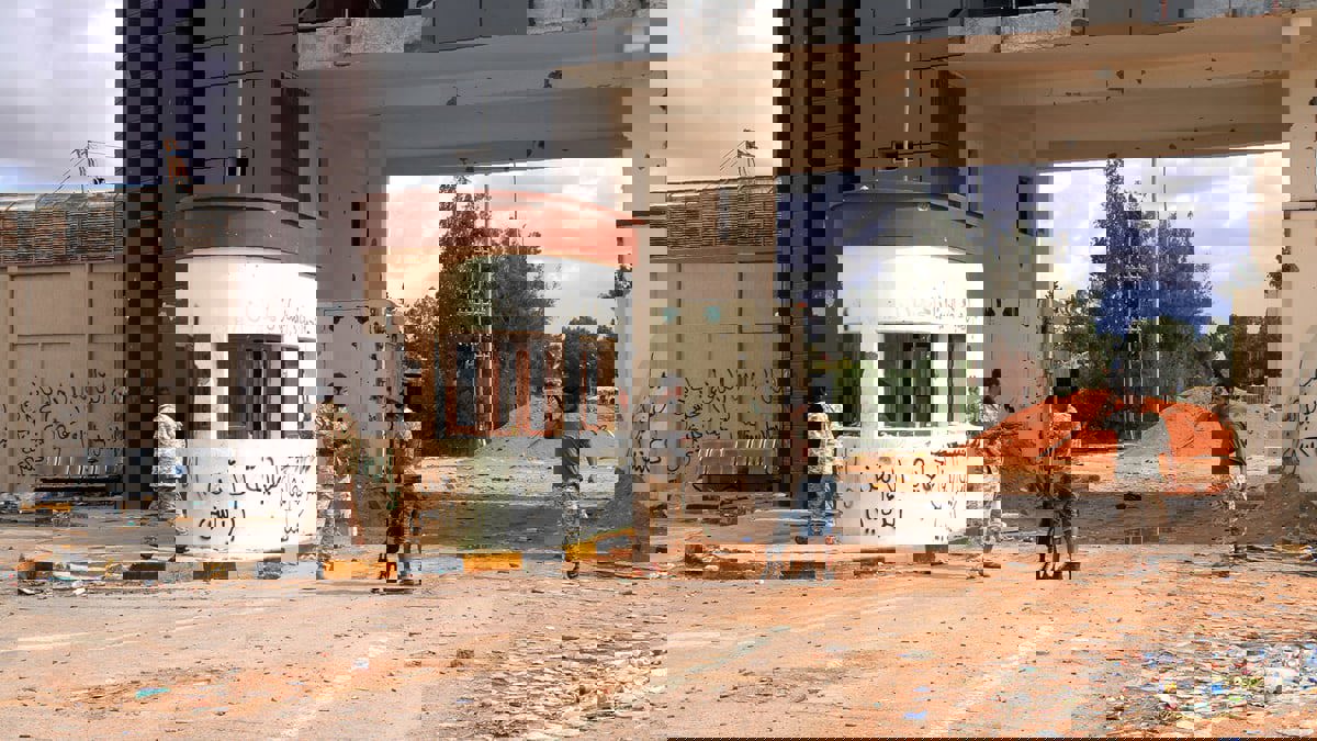 ليبيا.. تهديدات باقتحام معسكر المرتزقة السوريين بعد محاصرته في طرابلس