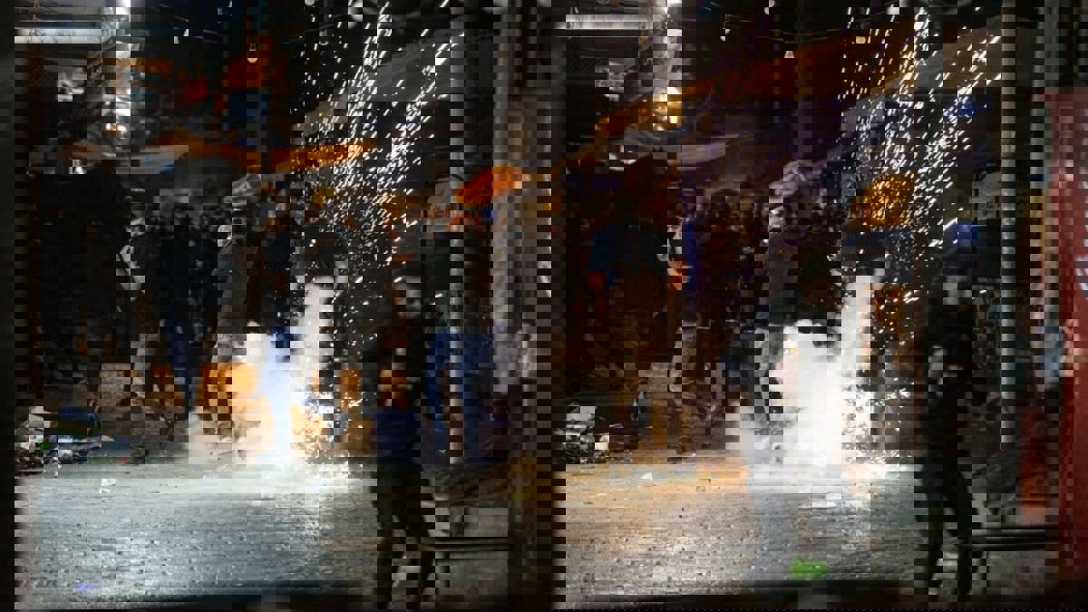 إصابة مستوطن دهسا خلال مواجهات في حي الشيخ جراح