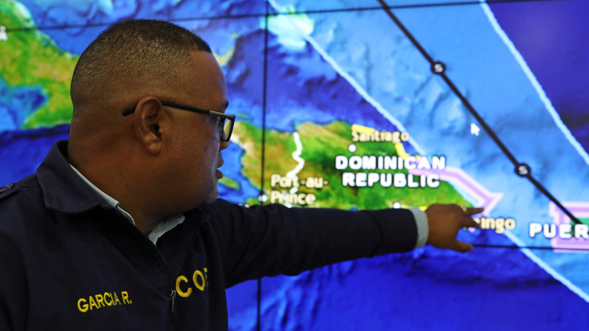 ترامب يلغي زيارة إلى بولندا بسبب الإعصار "دوريان"