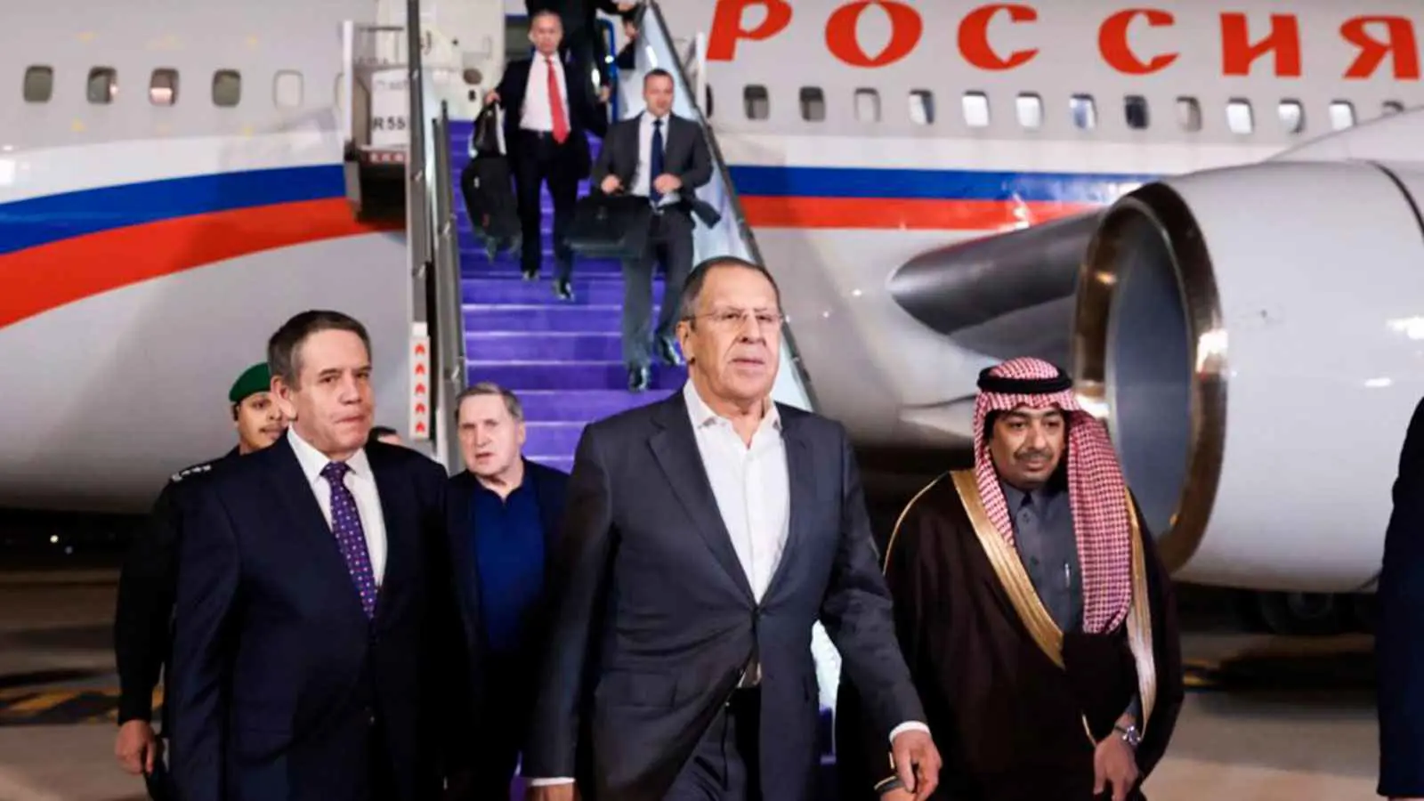 تبحث "إصلاح العلاقات".. قمة روسية أمريكية اليوم في السعودية