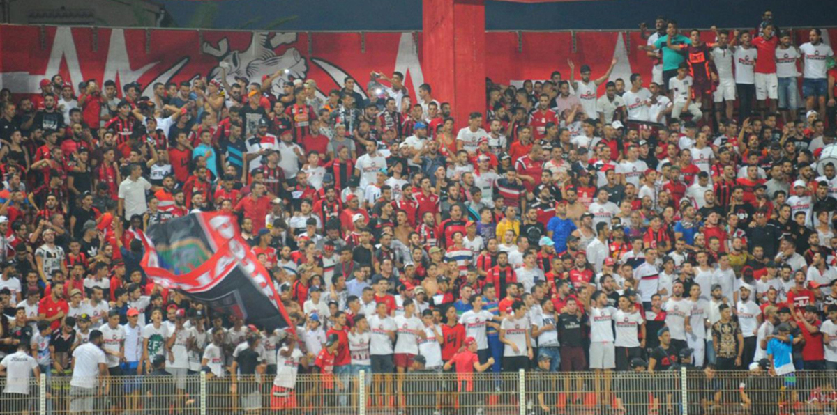 عقب هتافات "صدام حسين".. الجزائر تحتوي أزمة دبلوماسية مع العراق