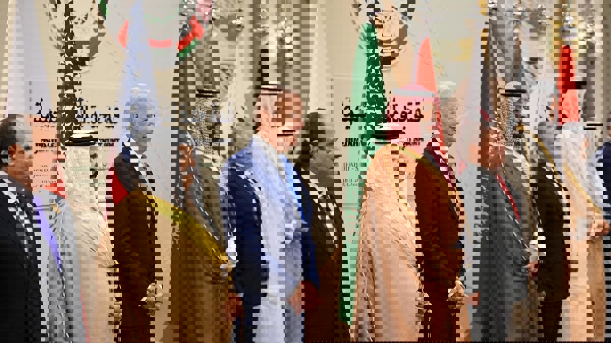 "لوفيغارو": بايدن عاد خالي الوفاض من قمّة جدّة