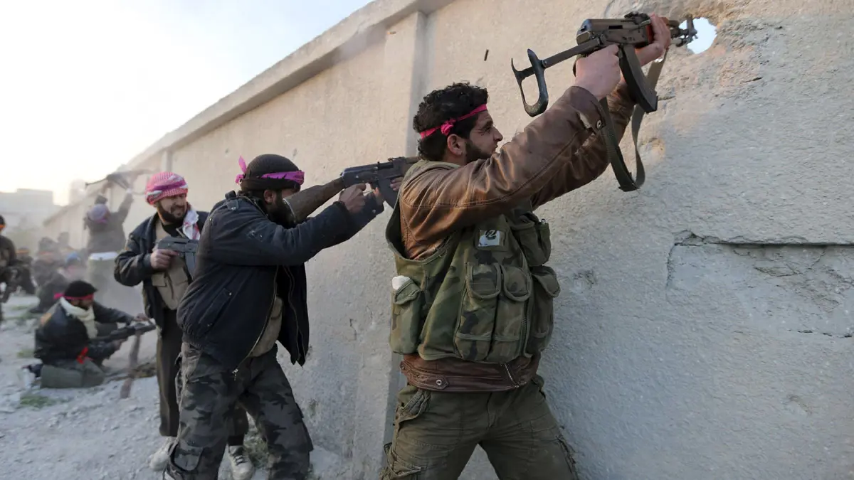 قتال عنيف في شمال غرب سوريا مع محاولات الجيش للتقدم