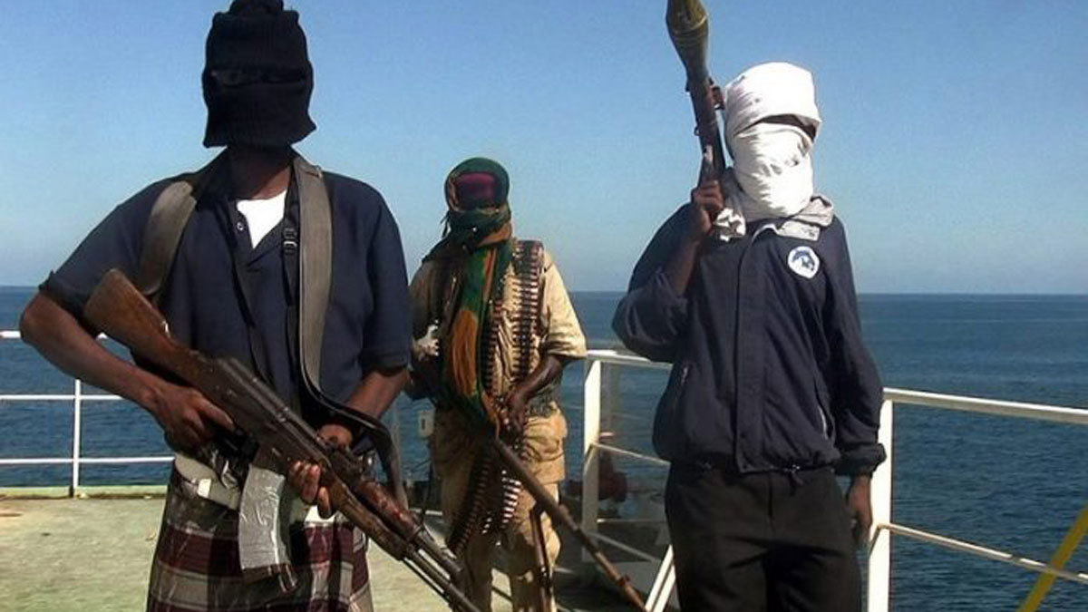 مصر: خاطفو السفينة "ميلان" بسواحل نيجيريا فروا برفقة الرهائن