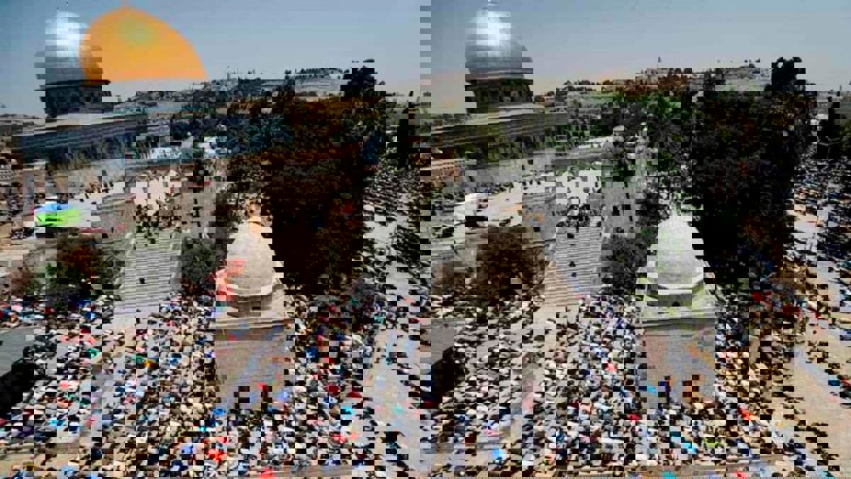 ثاني أيام رمضان.. 45 ألفًا أدّوا صلاتي العشاء والتراويح في الأقصى