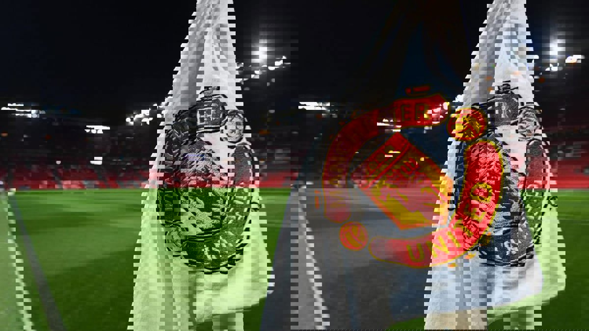 قد يكون أكبر صفقة في تاريخ الرياضة.. عرض سعودي ضخم لشراء مانشستر يونايتد 