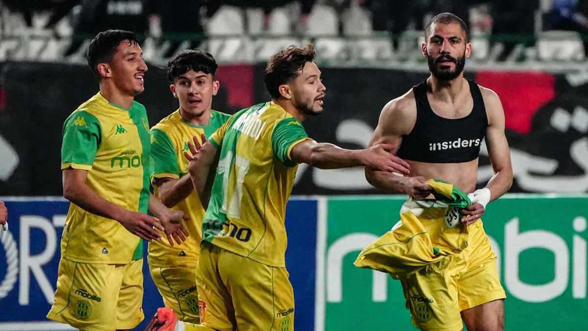 شبيبة القبائل يفوز على اتحاد العاصمة ويتقدم بجدول ترتيب الدوري الجزائري 