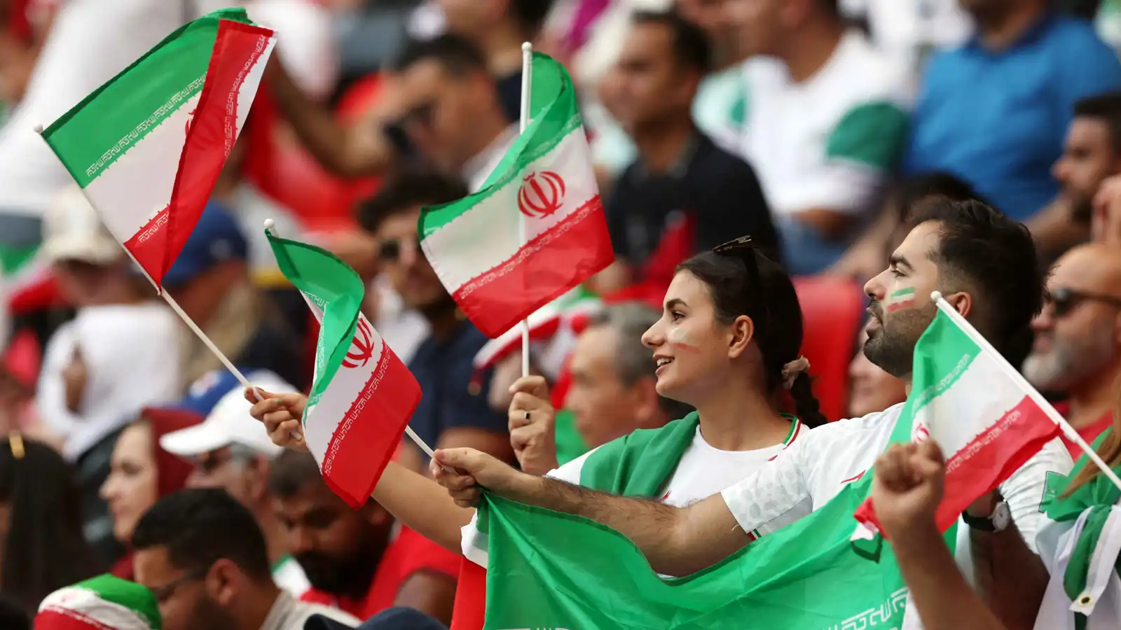 "الحرس الثوري" يمول آلاف المشجعين لمونديال أمريكا 2026