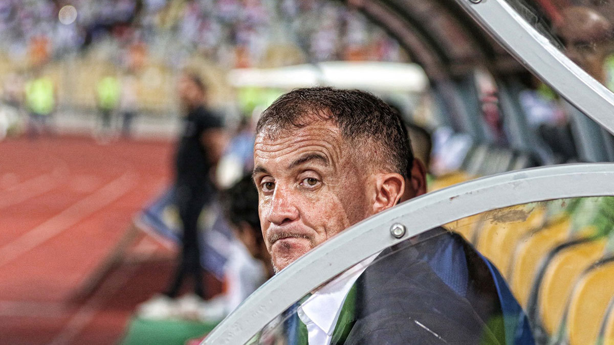 "ميتشو".. من بطل متوج إلى مدرب فاقد السيطرة في نادي الزمالك المصري