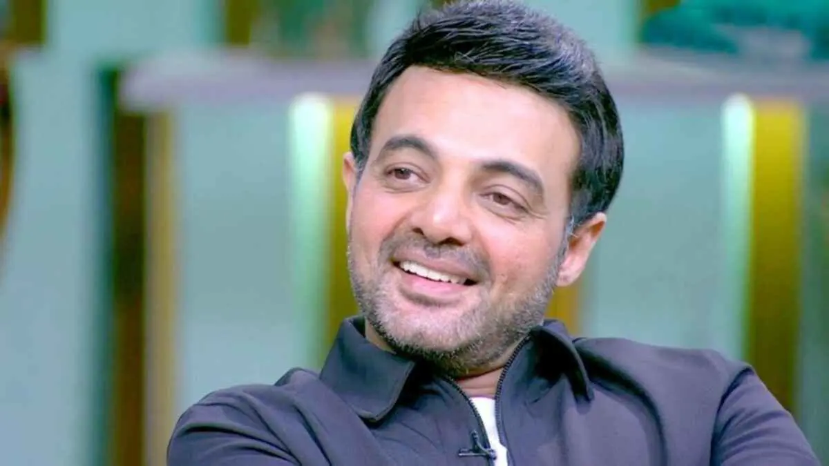 عمرو محمود ياسين يثير حماس الجمهور حول نهاية "وتقابل حبيب"