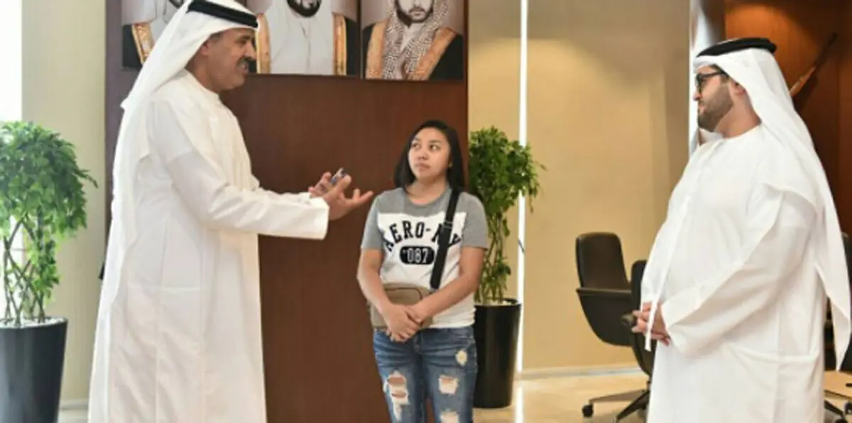 بالفيديو.. الدفاع المدني بدبي يفاجئ فلبينية بقط بديل يشبه قطها الفقيد