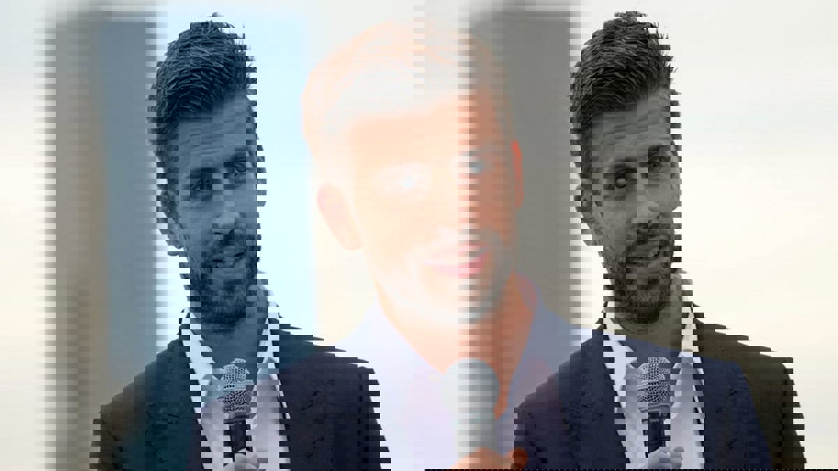 في تسريب جديد.. بيكيه طلب من رئيس الاتحاد الإسباني مجموعة سهلة لناديه