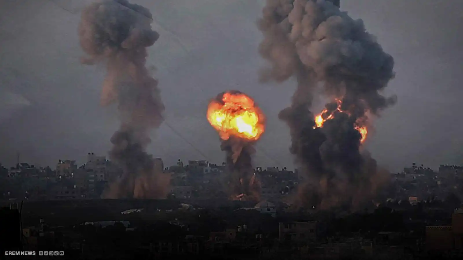 خيام محترقة وجثث.. غزة تحت القصف الأعنف منذ الهدنة (فيديو إرم)