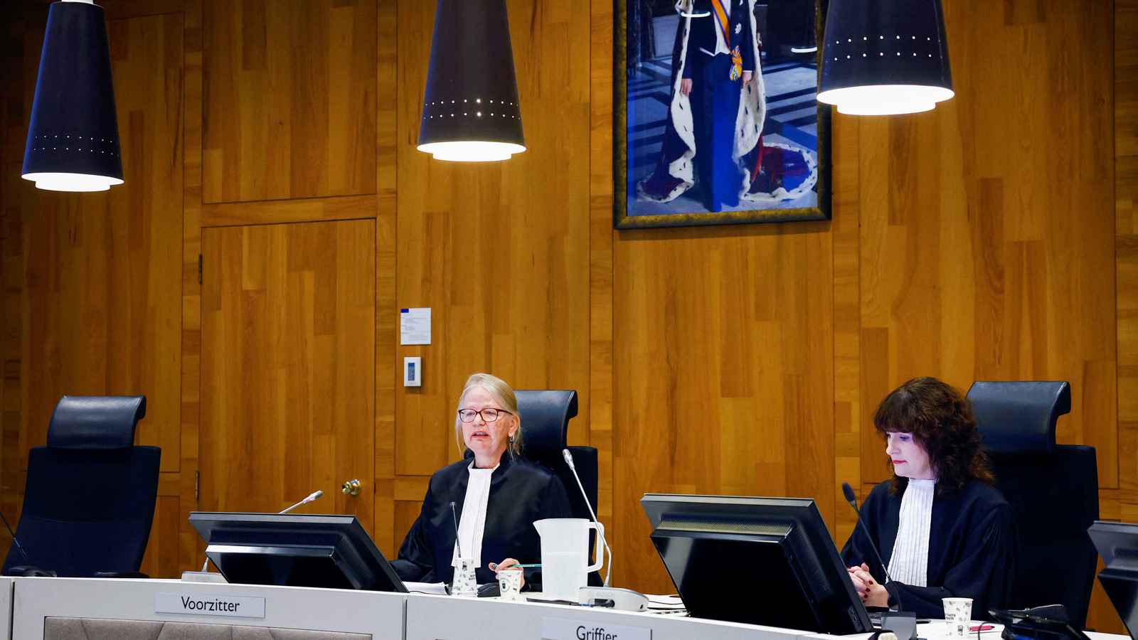 محكمة هولندية ترفض طلباً بوقف صادرات الأسلحة لإسرائيل