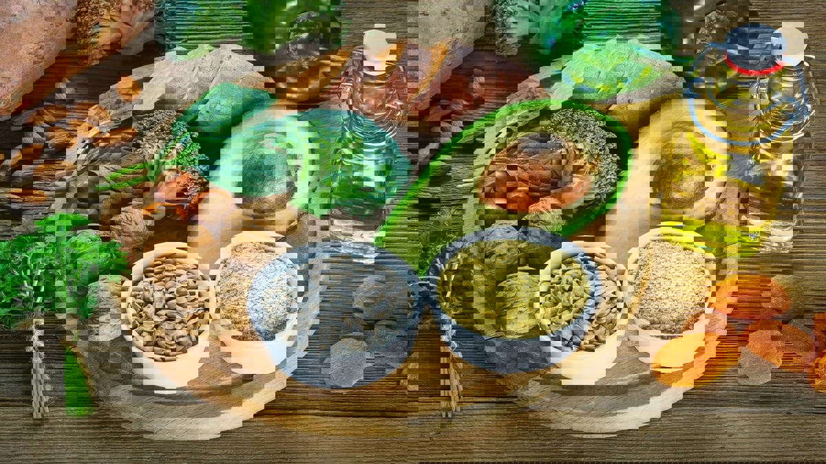 أطعمة غنية بفيتامين E يجب إضافتها إلى نظامك الغذائي