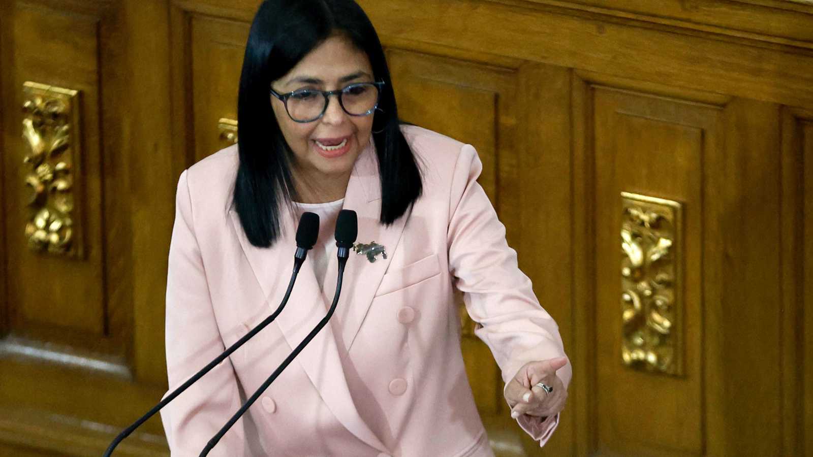 نائبة مادورو من كراكاس: فنزويلا لن تكون مستعمرة لأحد.. وجاهزون للدفاع