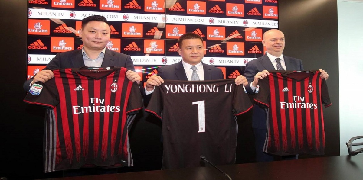 السلطات الإيطالية تفتح تحقيقًا بشأن بيع نادي ميلان لمجموعة صينية