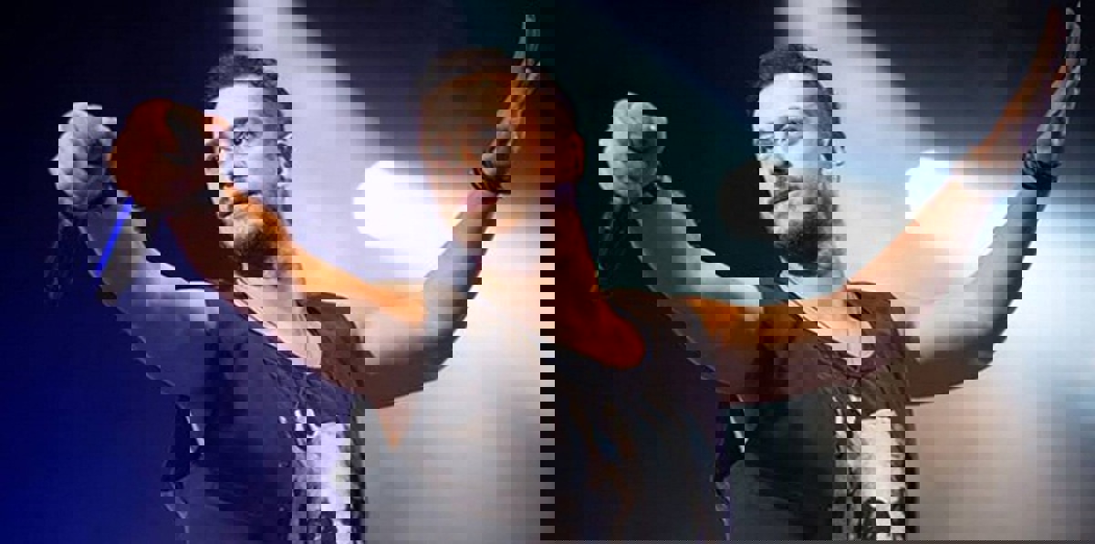 جزائريون يتهمون سعد لمجرد ببناء مجده على أعمال مسروقة