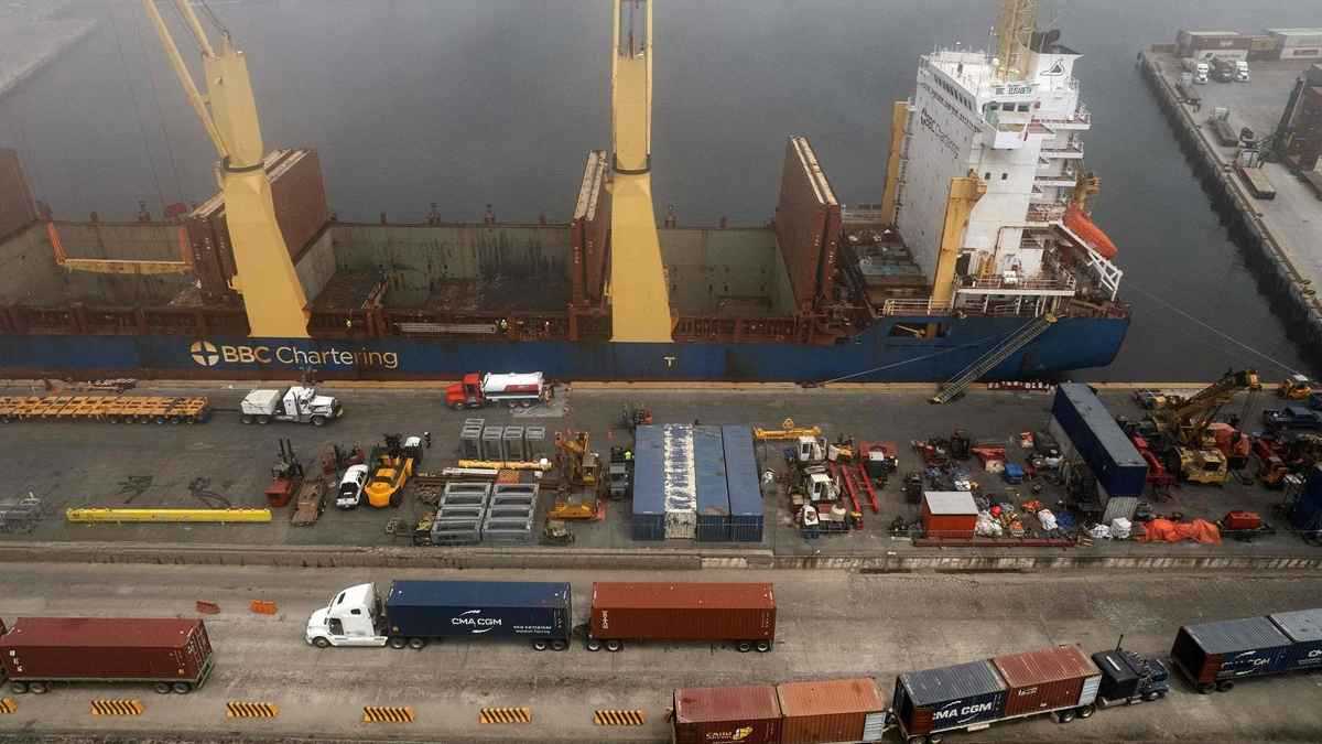 حرب التجارة المخفية.. المكسيك توازن بين الضغط الأمريكي والشراكة الصينية