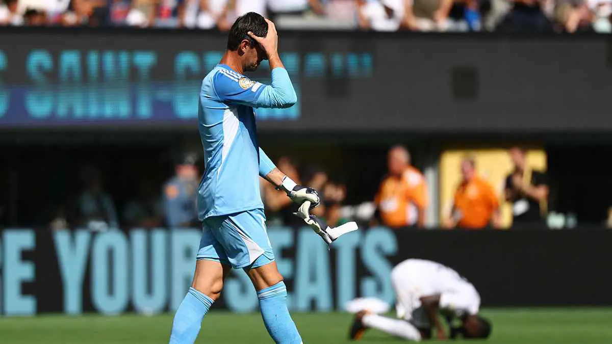 تيبو كورتوا: لقد سحقونا