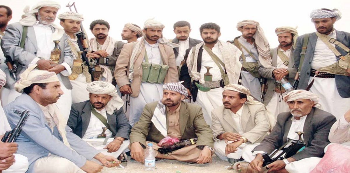 بالصور ..مدون يمني يطلق حملة "عروهم" لكشف قادة جماعة الحوثي