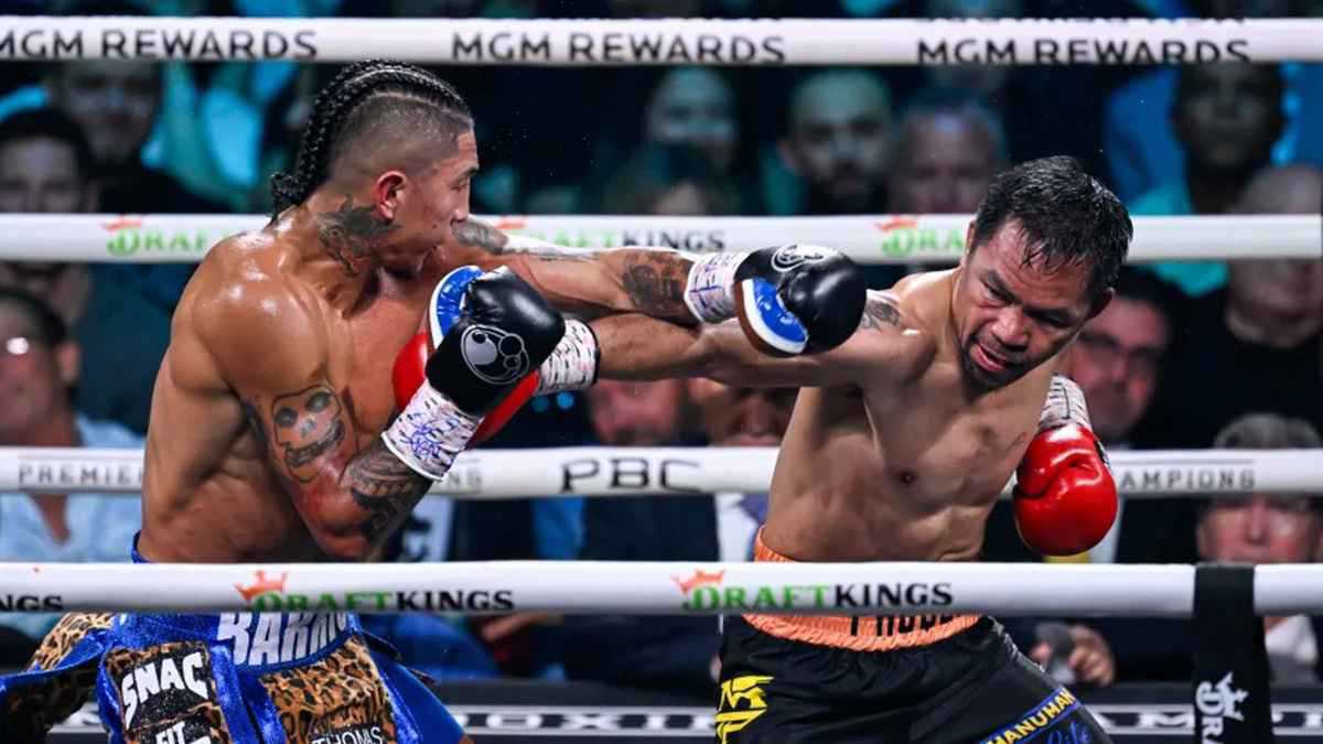 ماني باكياو يسقط أمام باريوس في نزال العودة من الاعتزال (فيديو)