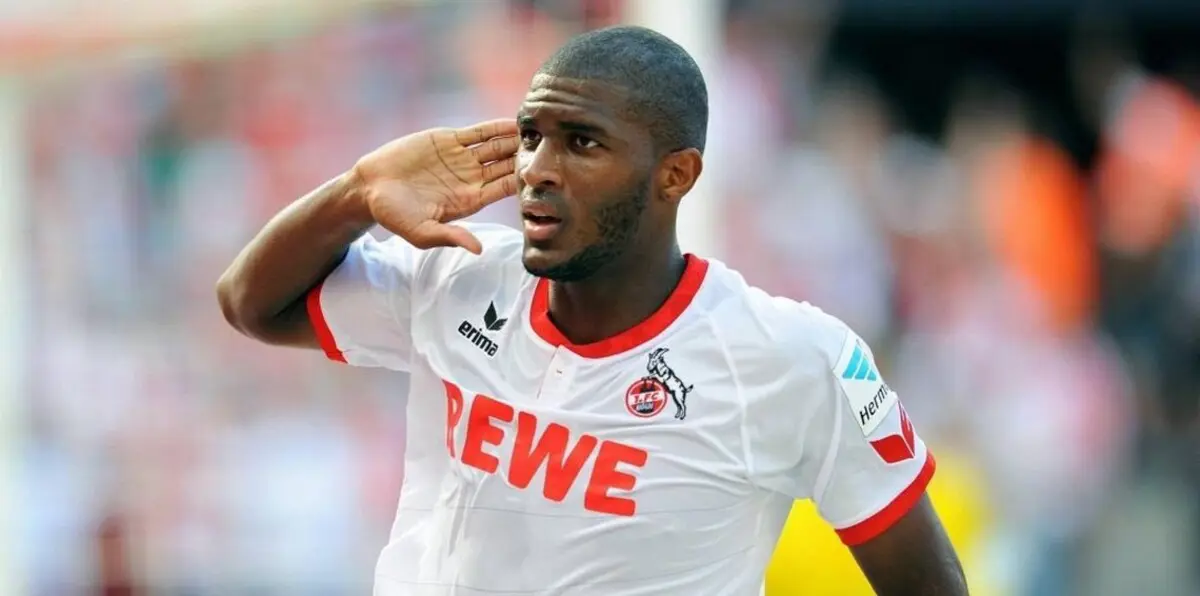 نادي الهلال السعودي يفاوض المهاجم الفرنسي أنطوني موديست