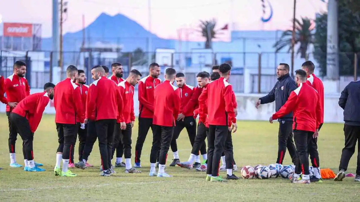 القنوات الناقلة لمباراة الإفريقي التونسي ونجوم القدس الفلسطيني