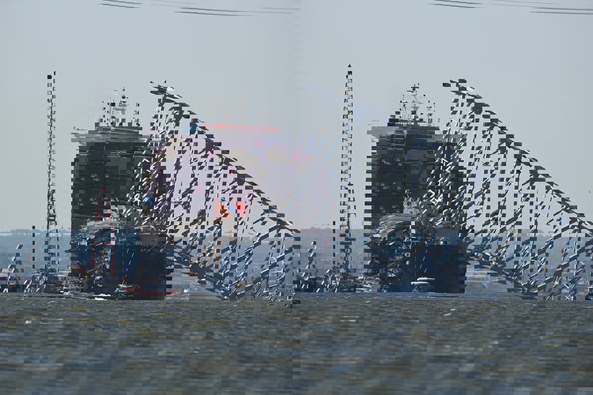 الكهرباء انقطعت مرتين.. تفاصيل جديدة حول حادثة "جسر بالتيمور"