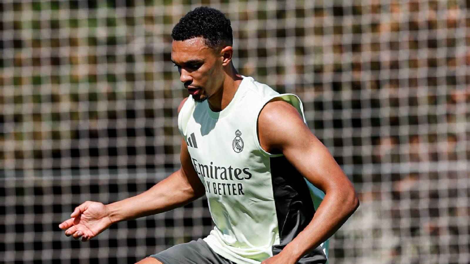 على رأسهم أرنولد.. توخيل يصدم 3 نجوم في قائمة منتخب إنجلترا