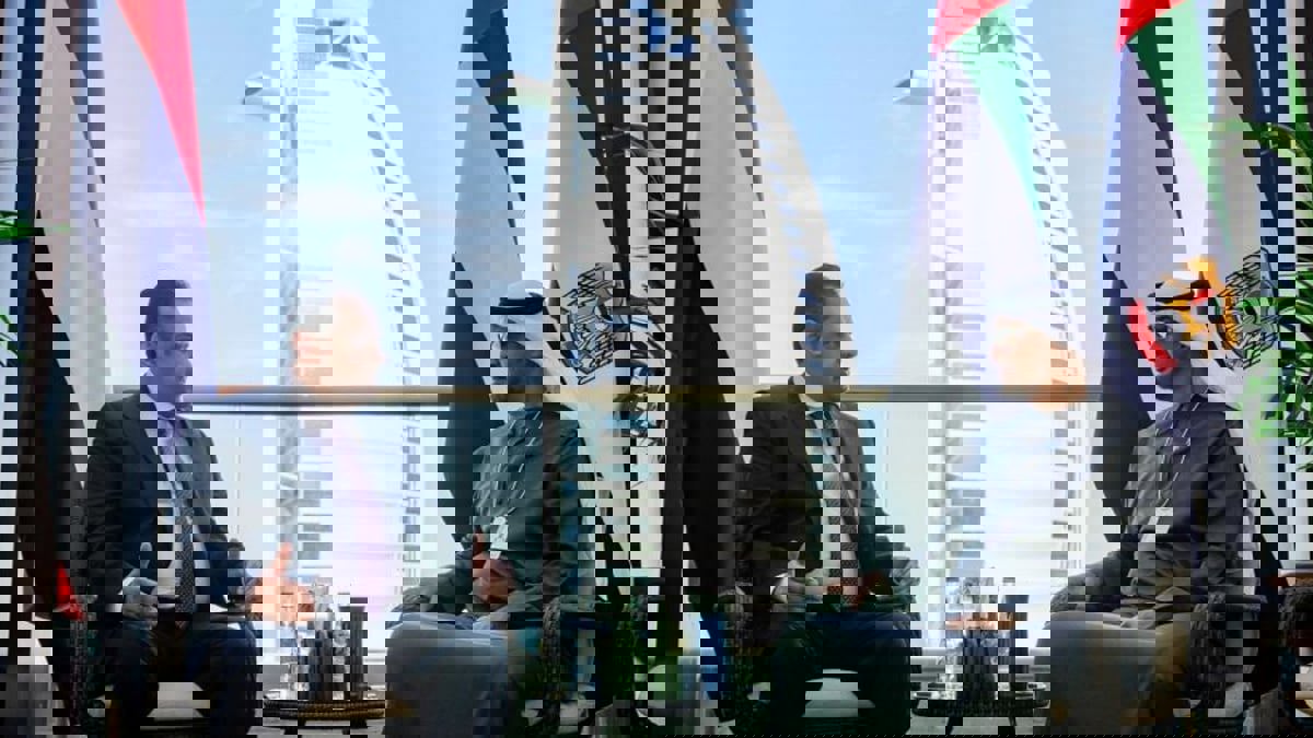 محمد بن زايد يؤكد مواصلة دعم الإمارات لأمن اليمن واستقراره