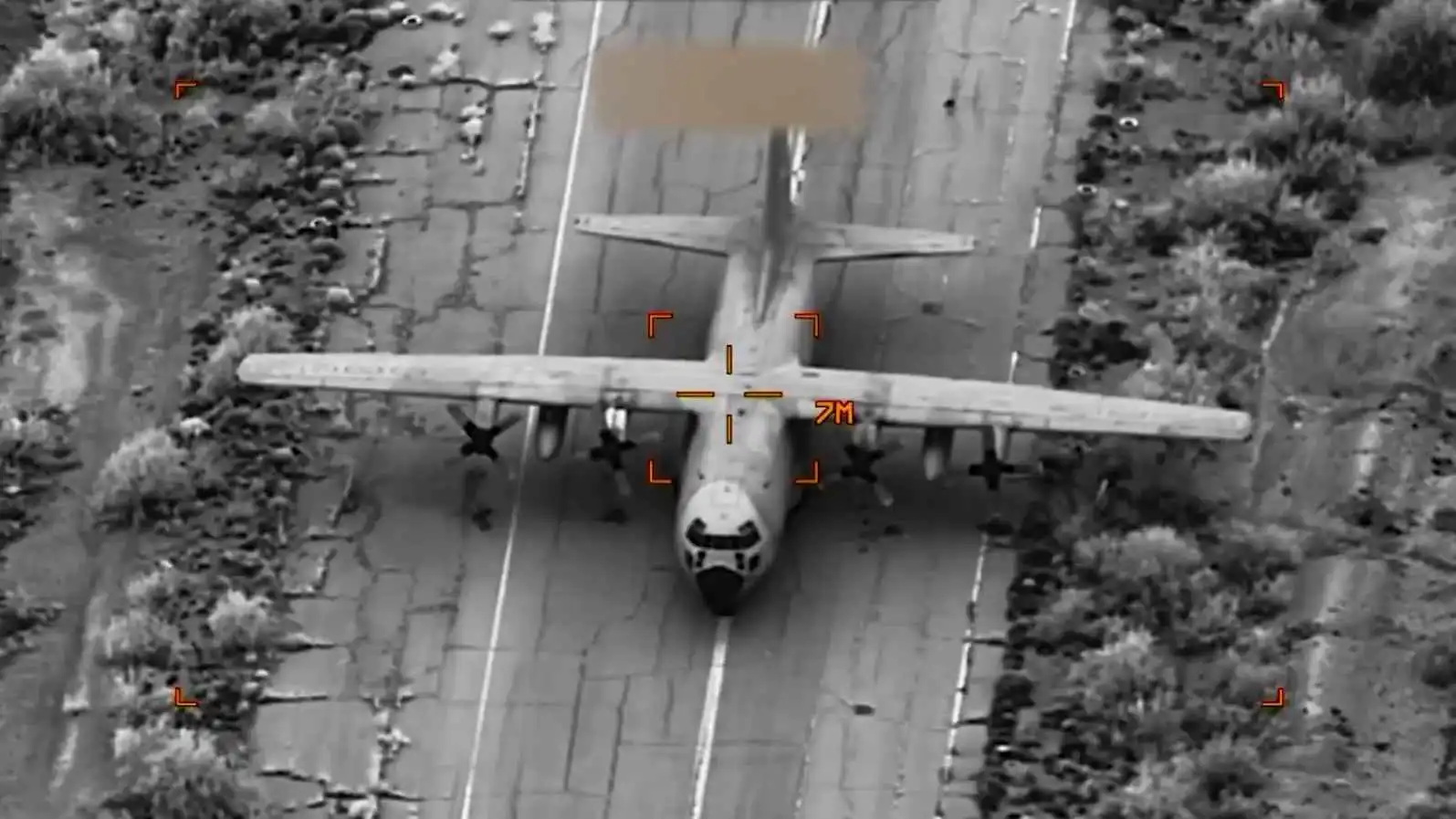 الجيش الأمريكي يعمل على تفكيك القدرات الجوية للنظام الإيراني (فيديو)