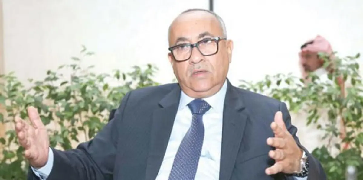 المركزي اليمني يُحذّر البنوك من التعامل مع الحوثيين