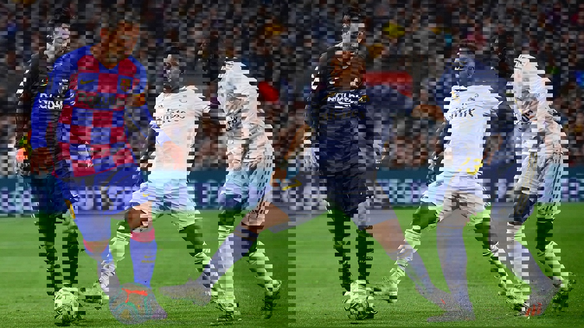 مباراة ريال مدريد ضد برشلونة.. فيرلاند ميندي يكشف سبب اختيار الملكي على حساب البلوغرانا