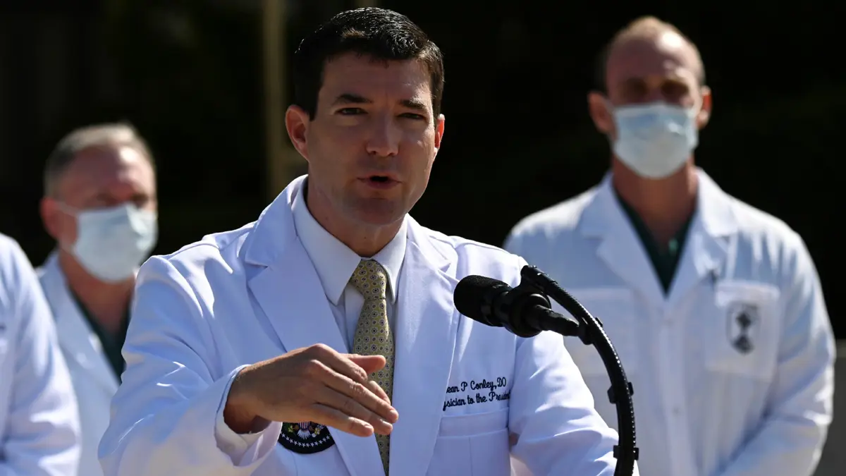 طبيب البيت الأبيض: ترامب لم يعد يشكل مصدرا لعدوى كورونا