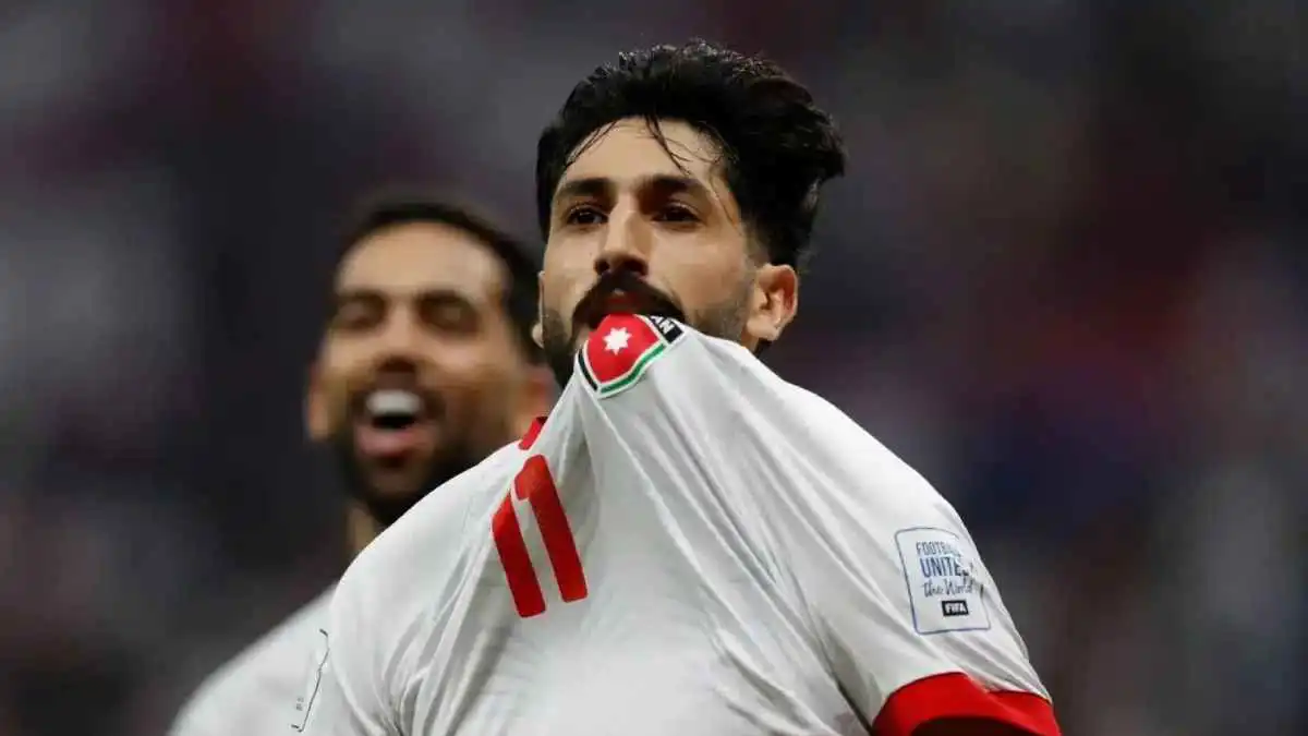 رغم إصابة الرباط الصليبي.. الأهلي المصري يفاجئ يزن النعيمات