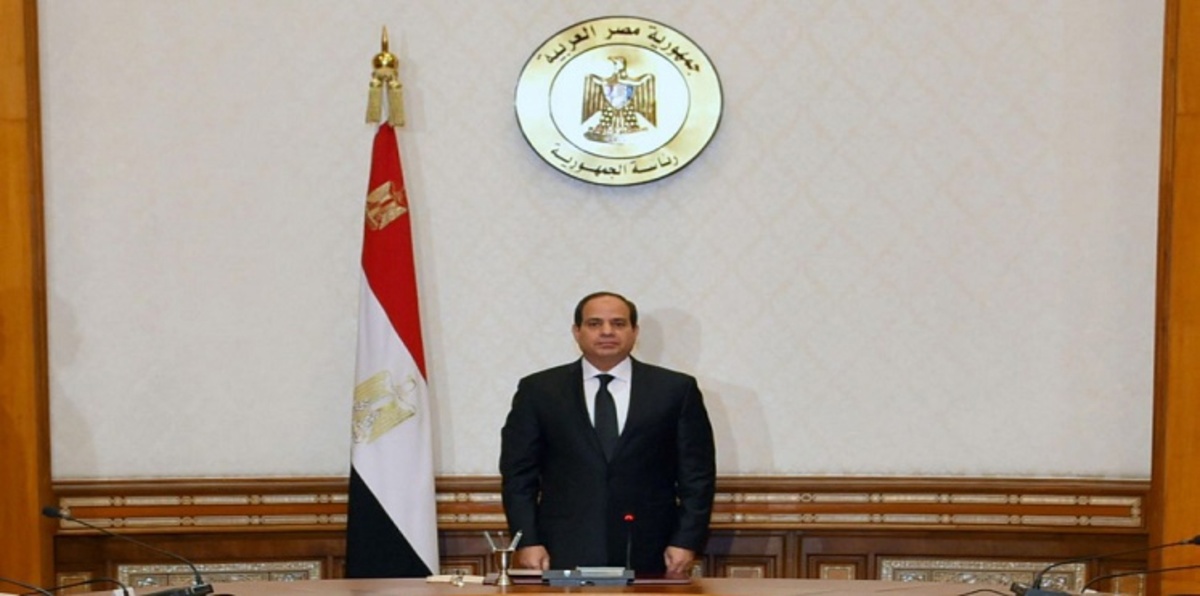 بالفيديو.. ماذا يعني إعلان حالة الطوارئ في مصر ؟