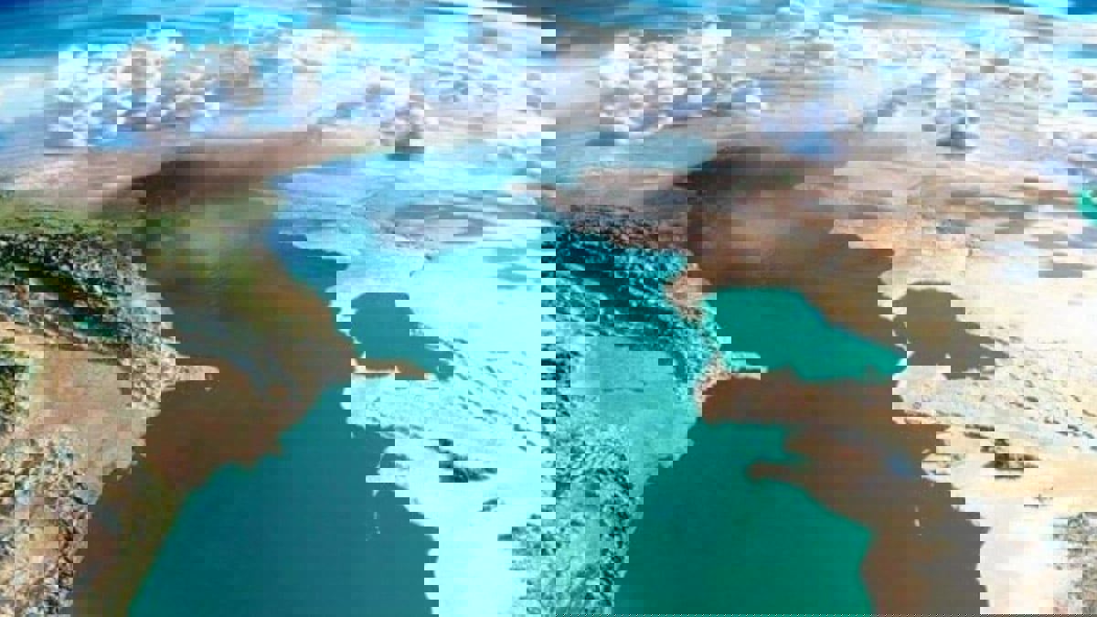 تقرير: بحر قزوين يجف بسرعة تقلق إيران